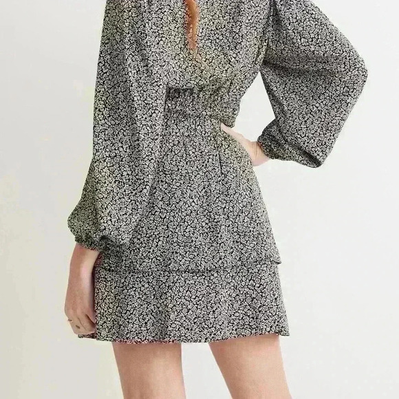 Madewell 100% Viscose Pull-On Tier Mini Skirt in Tudor Floral Size 4 - Picture 8 of 9